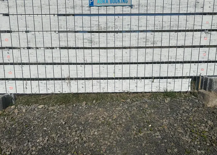 Modernes Mit Balkon- Aufzug & Naehe Flughafen * Siegburg